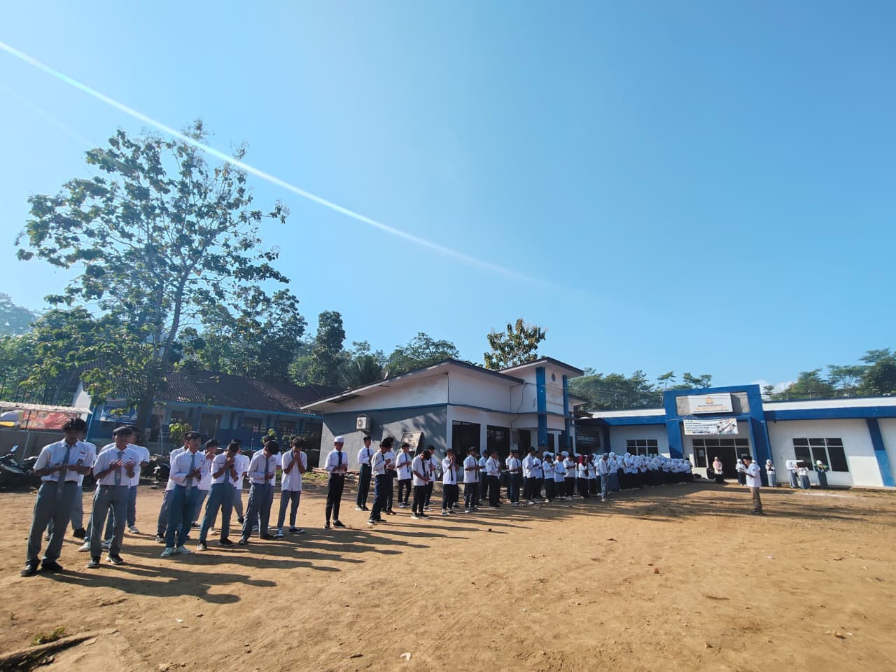SAMBUTAN KEPALA SEKOLAH SMK RAUDLATUL ULUM